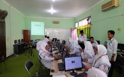 *Simulasi Hari Kedua ANBK 2025 di MAN 1 Tuban Berjalan Lancar*