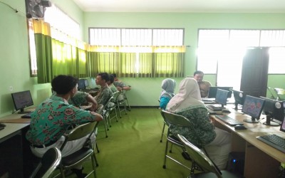 MAN 1 Tuban Ikuti Simulasi Olimpiade Sains Nasional Tingkat Provinsi