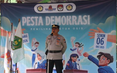 MAN 1 Tuban Gelar Sosialisasi Bersama Kasat Binmas Polres Tuban untuk Cegah Perilaku Menyimpang