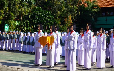 MAN 1 Tuban Gelar Upacara Peringatan Hari Kesaktian Pancasila 2025