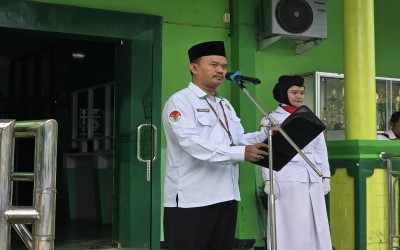 Upacara Bendera MAN 1 Tuban: Perkuat Rasa Memiliki dan Tanggung Jawab